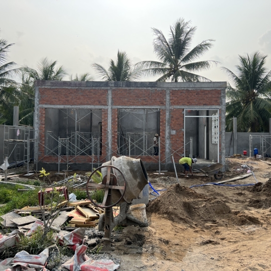 Hàng rào + nhà cấp 4 a lâm 
